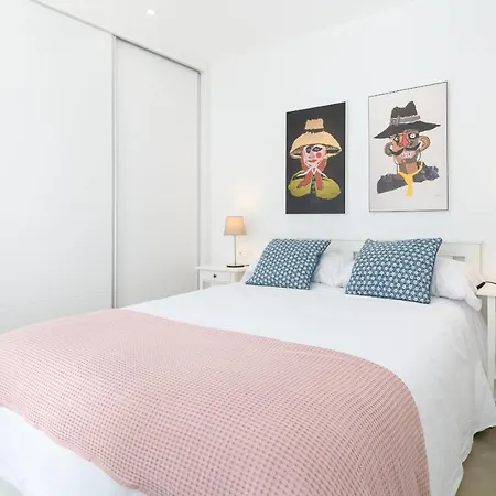 Rosas Apartament *